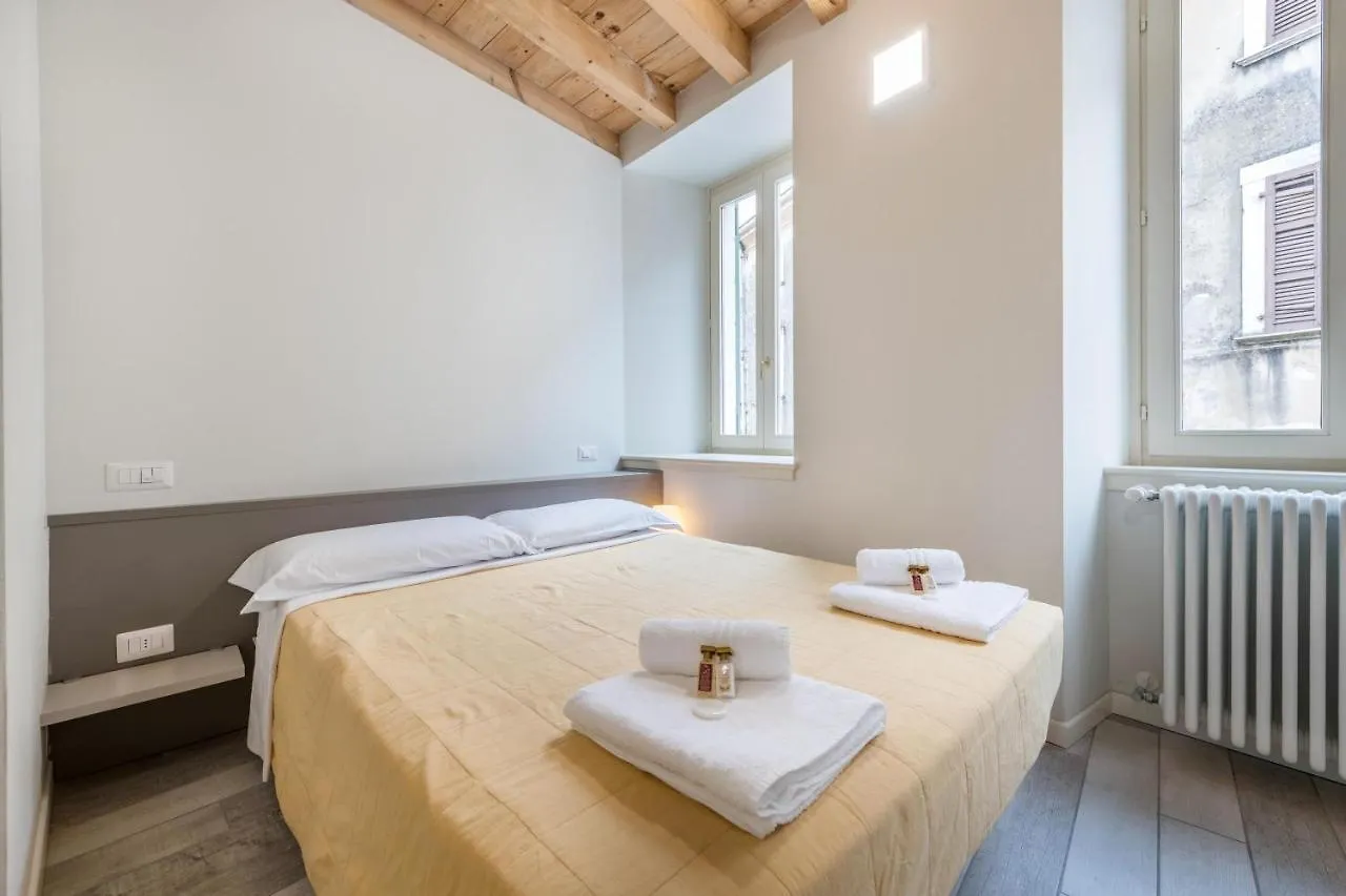 טוסקולנו מדרנו Il Golfo Apartments Duplex טוסקולנו מדרנו
